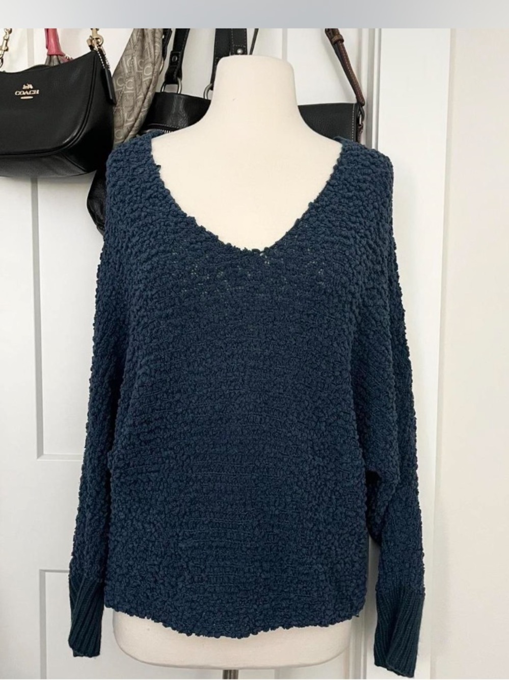 Altar’d State Women's Navy Popcorn V-Neck Sweater
